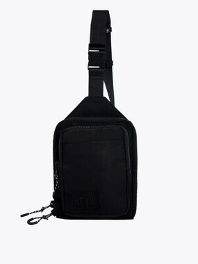 BEIS ~ The Sports Sling Bag